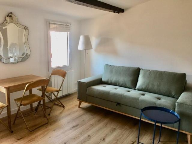 Appartement Petit cocoon rénové avec vue sur les toits d'Aix en Provence à Aix-en-Provence Extérieur photo